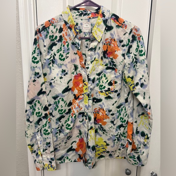 GAP Tops - Floral GAP Shrunken Boyfriend Blouse Small